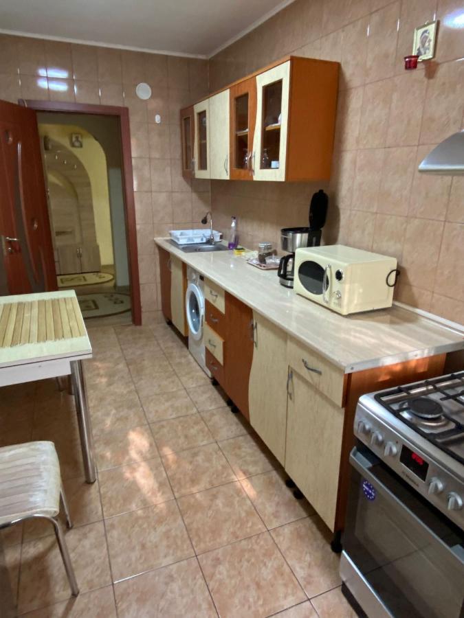 Apartment For Rent Galaţi エクステリア 写真