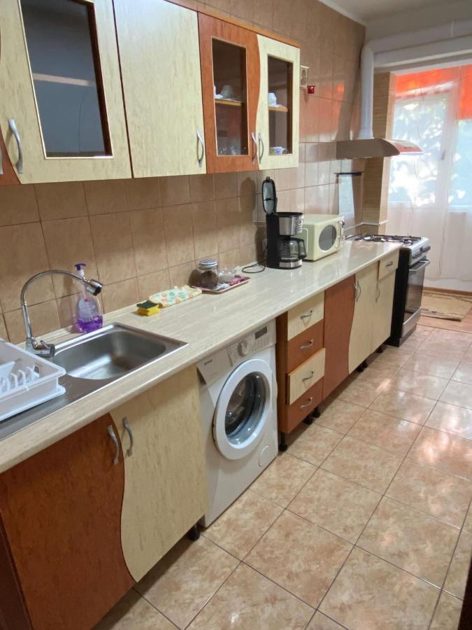 Apartment For Rent Galaţi エクステリア 写真